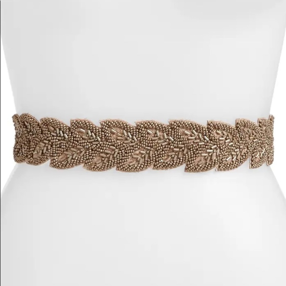 Hinge metallic beaded leaf waist belt